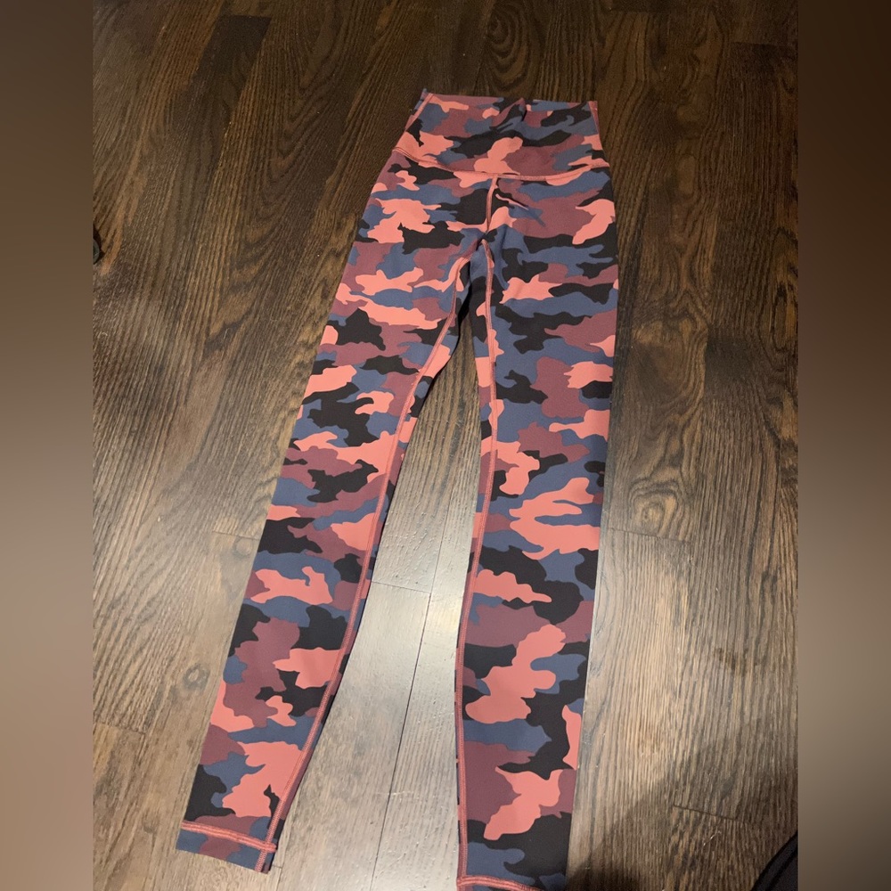 Lululemon camo leggings